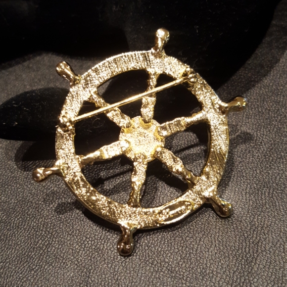 Danecraft Vintage Wheel Brooch - Picture 4 of 7